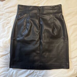 H&M Black Pencil Skirt
